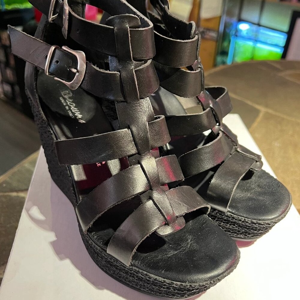 Browns Sandali Donna Wedge Sandal (Women’s 8)(LNIB)